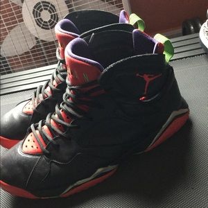 JORDAN RETRO 7 “MARVIN THE MARTIAN” size 13